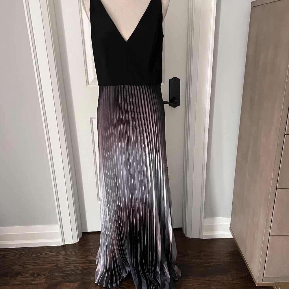 Laura Pleated Ombre Dress